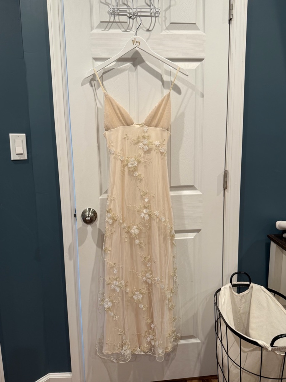 SHEIN Floral Embroidered Midi Dress